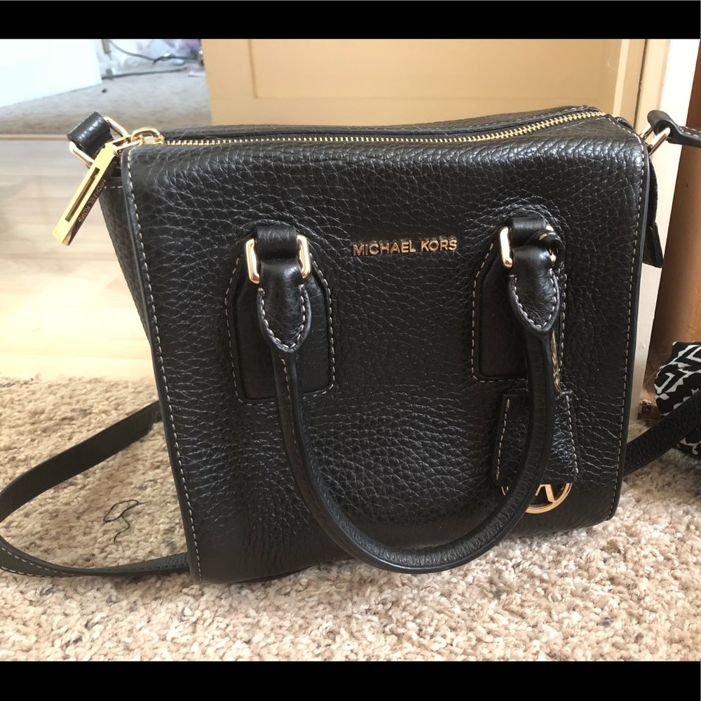 Michael Kors Medium Crossbody